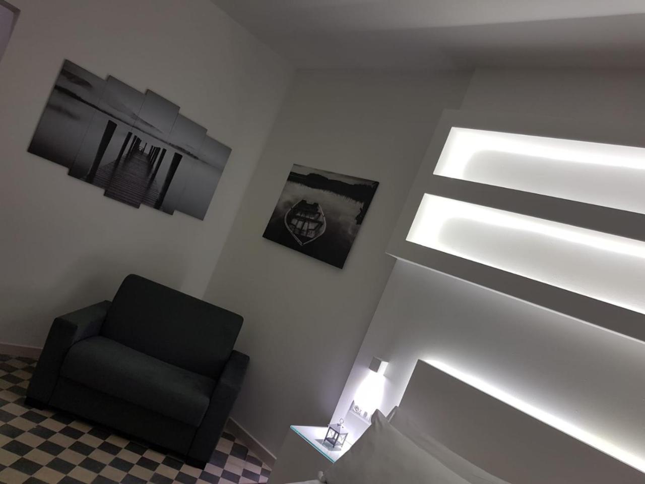 Villa Adelaide Suite & Room Торе а Маре Екстериор снимка