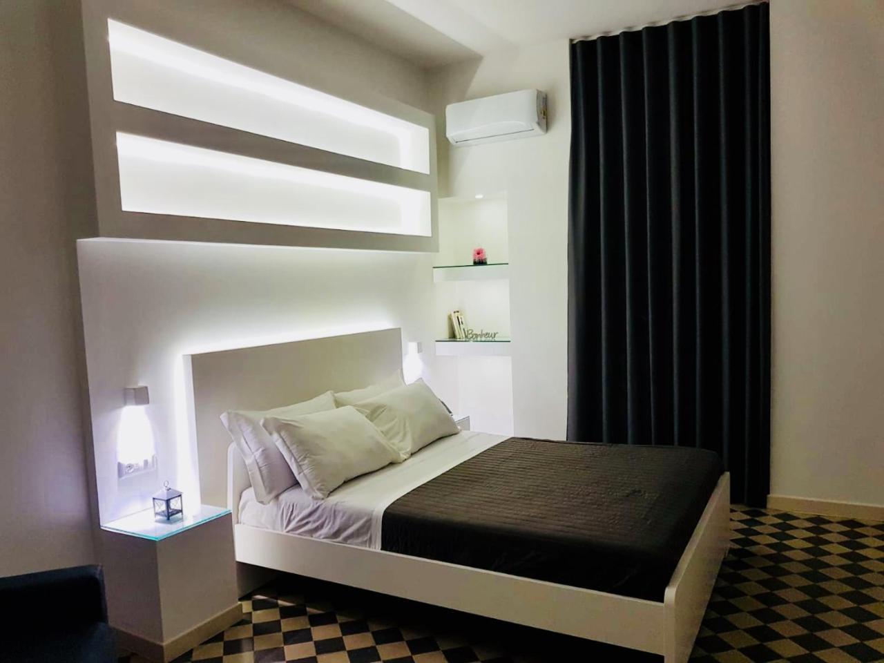 Villa Adelaide Suite & Room Торе а Маре Екстериор снимка