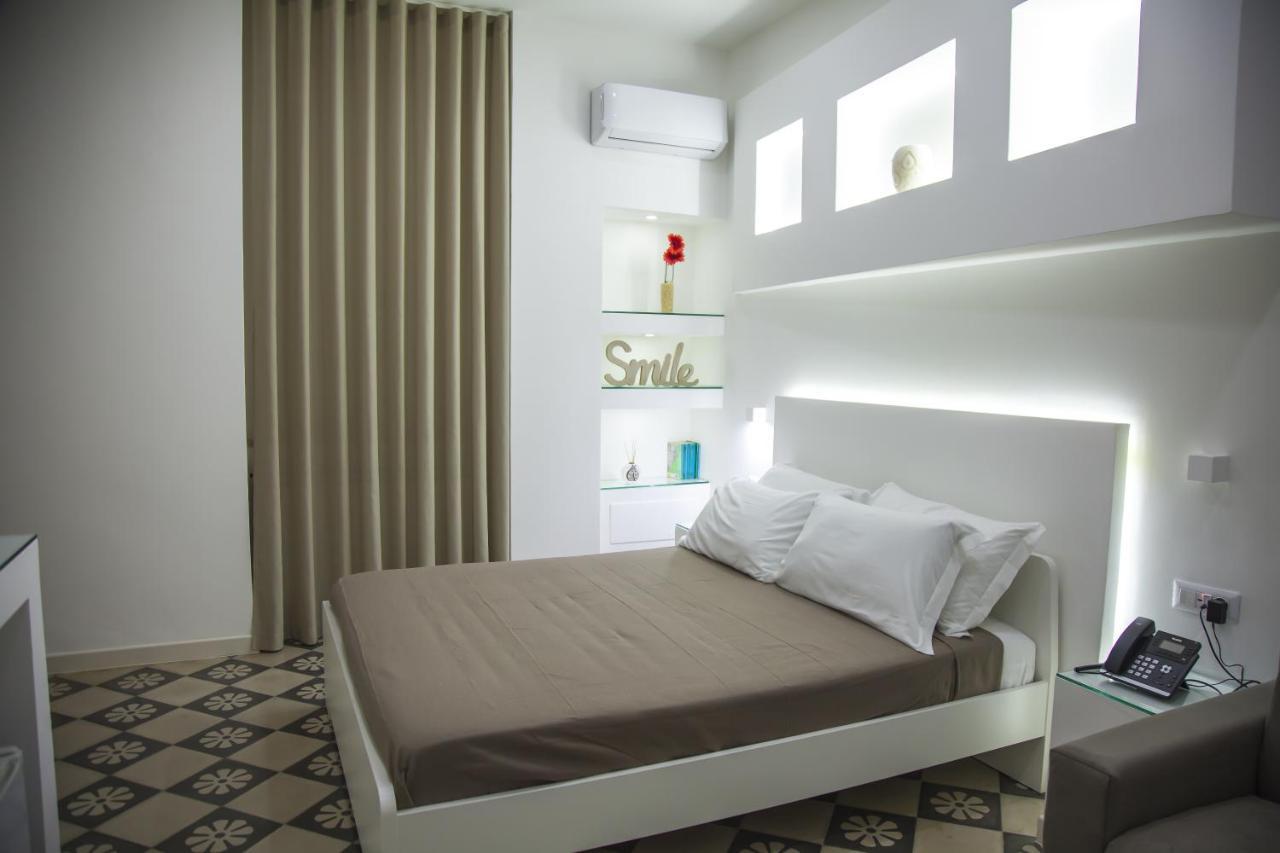 Villa Adelaide Suite & Room Торе а Маре Екстериор снимка