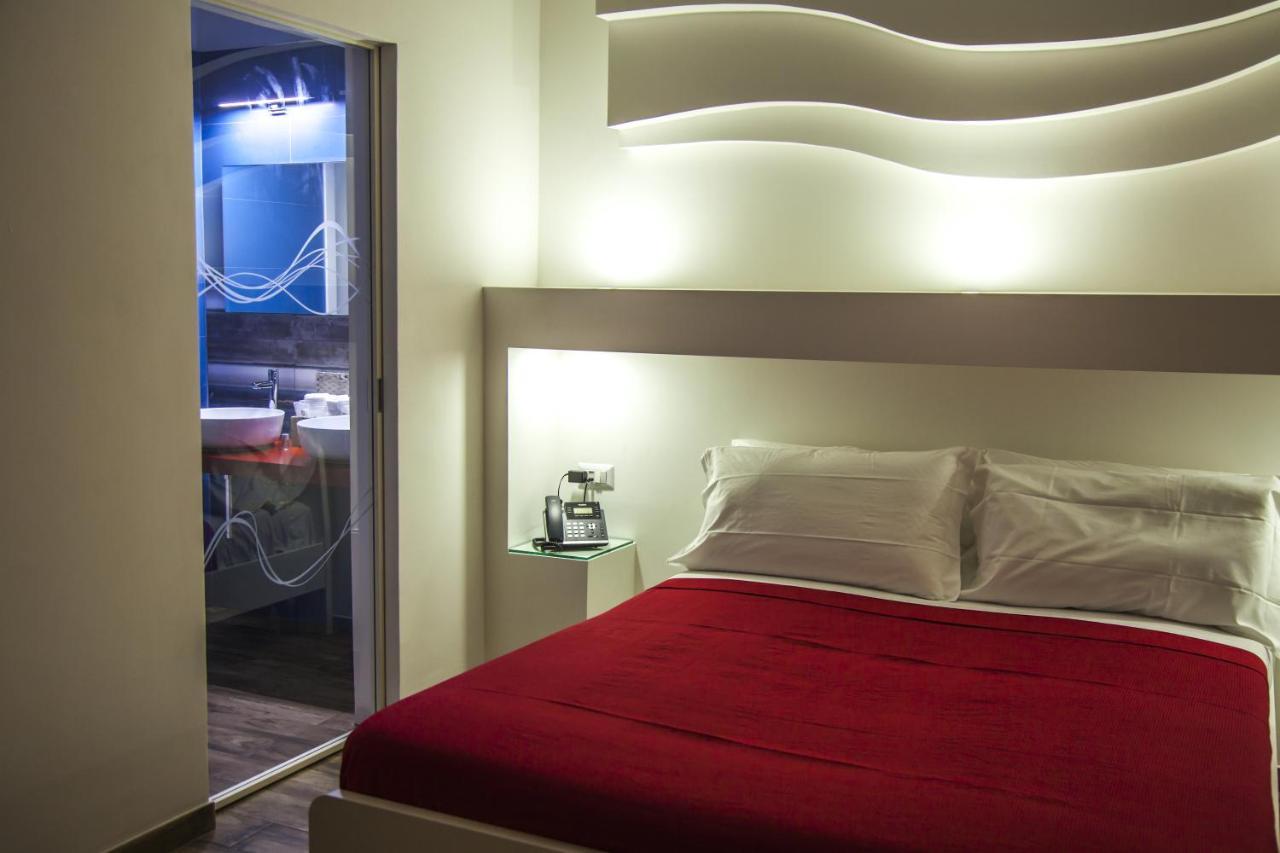 Villa Adelaide Suite & Room Торе а Маре Екстериор снимка